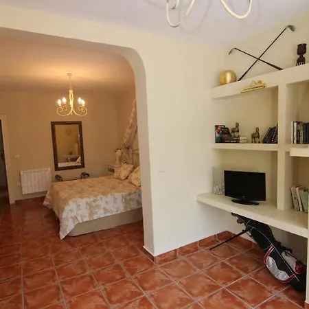64 * Altea